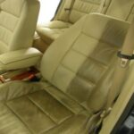 Reparación de tapizado de asiento de coche