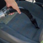 Restaurar plásticos exteriores del coche